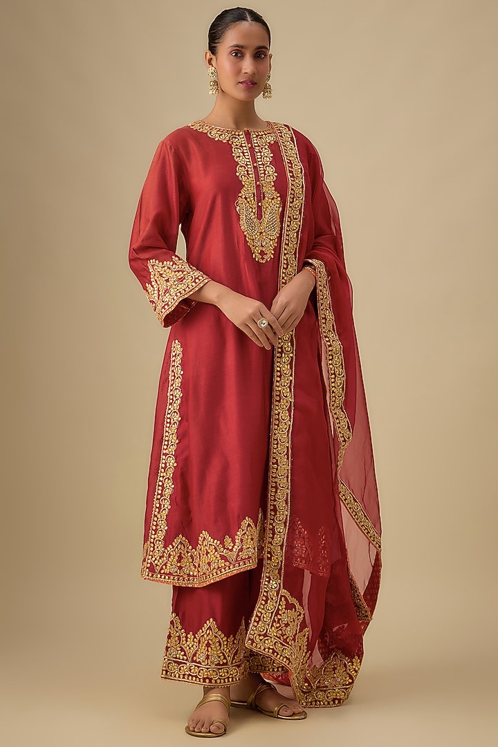 Red Pure Silk Chanderi Dabka Zardosi Embroidered Kurta Set by Sheetal Batra at Pernia's Pop Up Shop