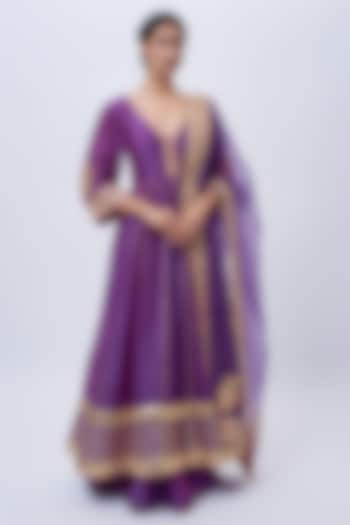 Purple Pure Silk Chanderi Zardosi Hand Embroidered Anarkali Set by Sheetal Batra at Pernia's Pop Up Shop