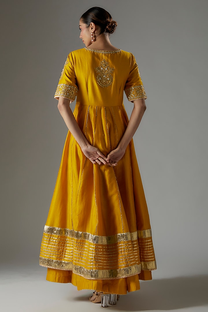 Yellow Pure Silk Chanderi Gota Patti Embroidered Wedding Anarkali Set by Sheetal Batra at Pernia's Pop Up Shop
