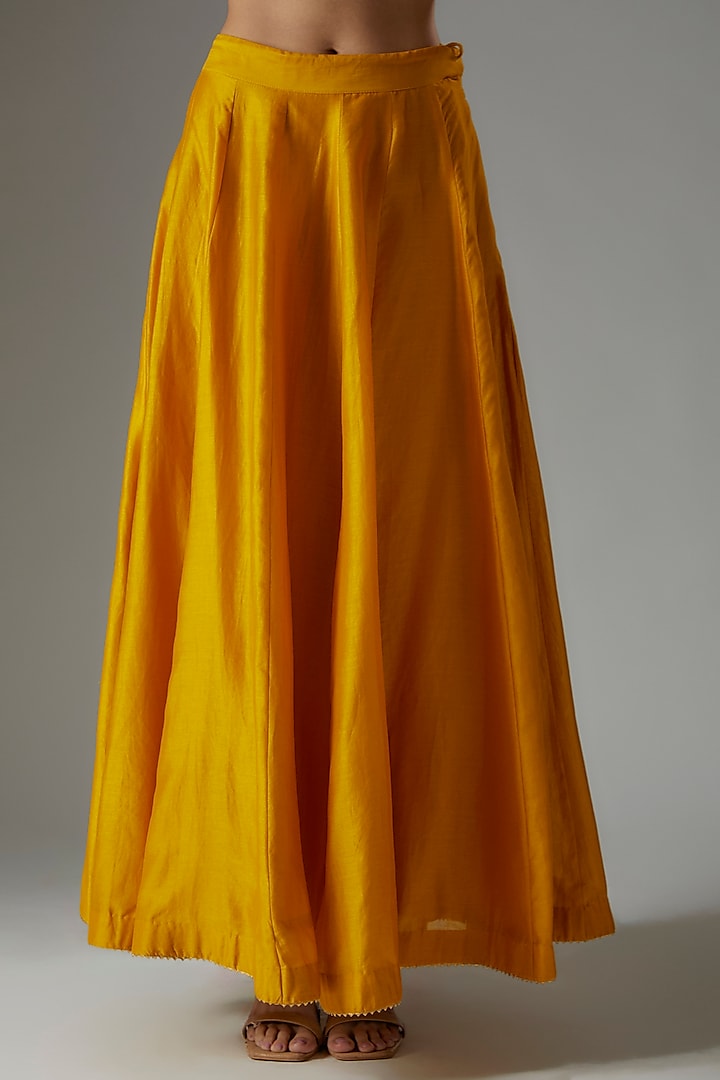 Yellow Pure Silk Chanderi Gota Patti Embroidered Wedding Anarkali Set by Sheetal Batra at Pernia's Pop Up Shop