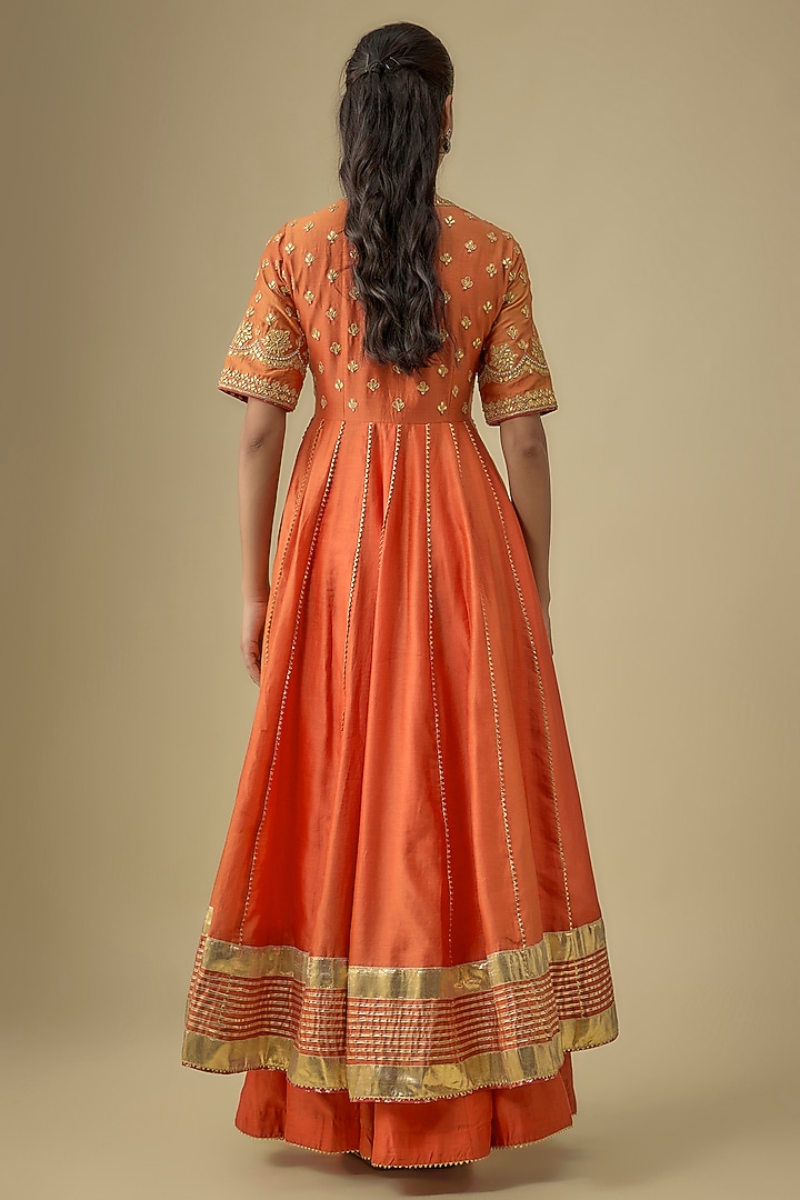 Orange Pure Silk Chanderi Gota Patti Embroidered Kalidar AnarkaIi Set by Sheetal Batra at Pernia's Pop Up Shop