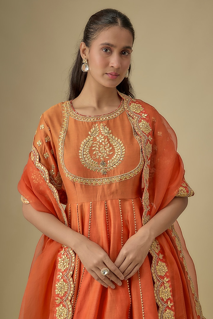 Orange Pure Silk Chanderi Gota Patti Embroidered Kalidar AnarkaIi Set by Sheetal Batra at Pernia's Pop Up Shop