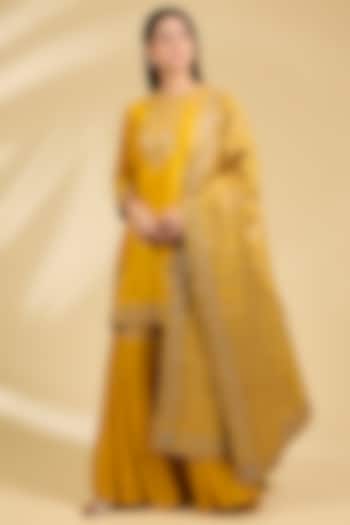 Yellow Silk Chanderi Kalidar Bridal Sharara Set by Sheetal Batra at Pernia's Pop Up Shop