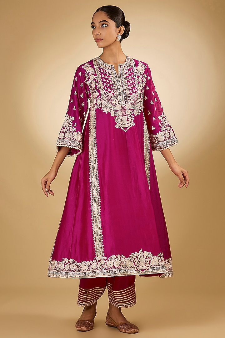 Pink Chanderi Silk Parsi Gara Embroidered Choga Kurta Set by Sheetal Batra at Pernia's Pop Up Shop