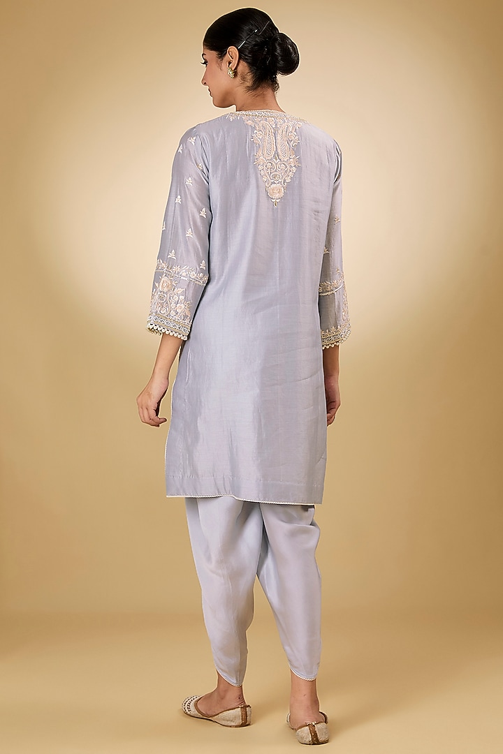 Blue Pure Silk Chanderi Parsi Gara Embroidered Kurta Set by Sheetal Batra at Pernia's Pop Up Shop