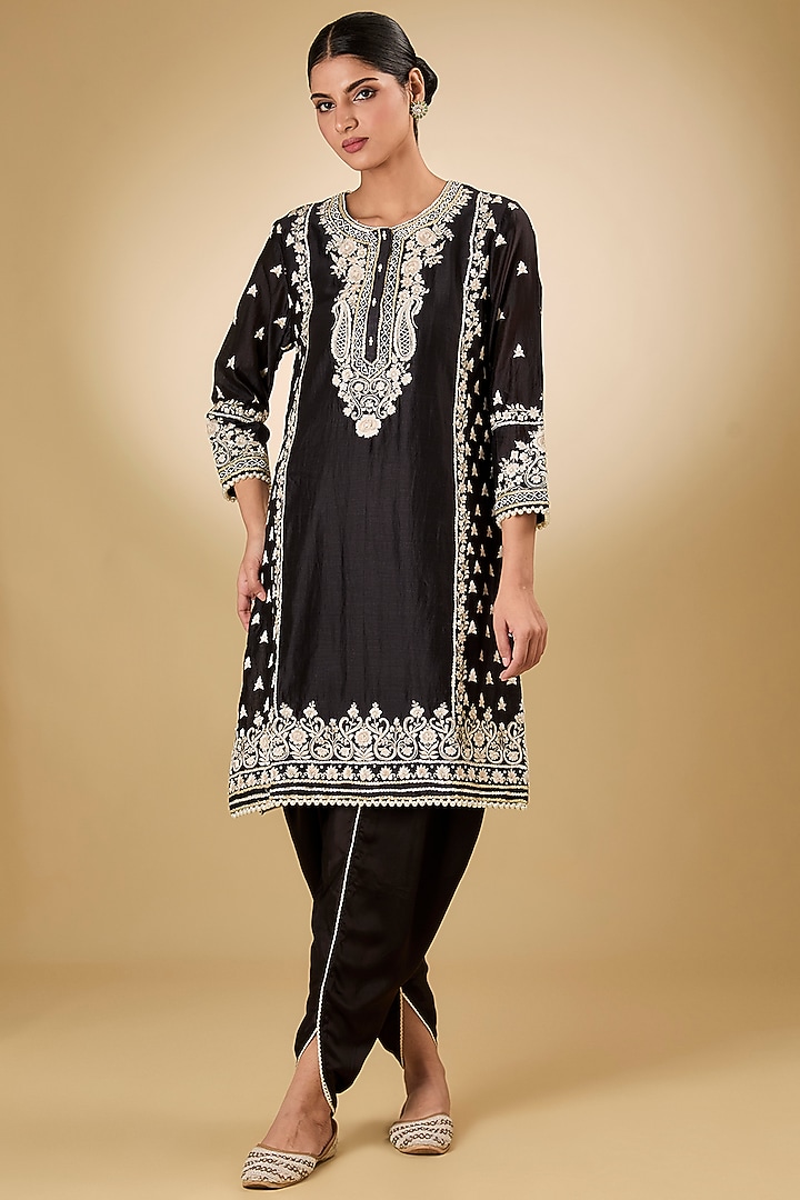 Black Pure Silk Chanderi Parsi Gara Embroidered Kurta Set by Sheetal Batra at Pernia's Pop Up Shop