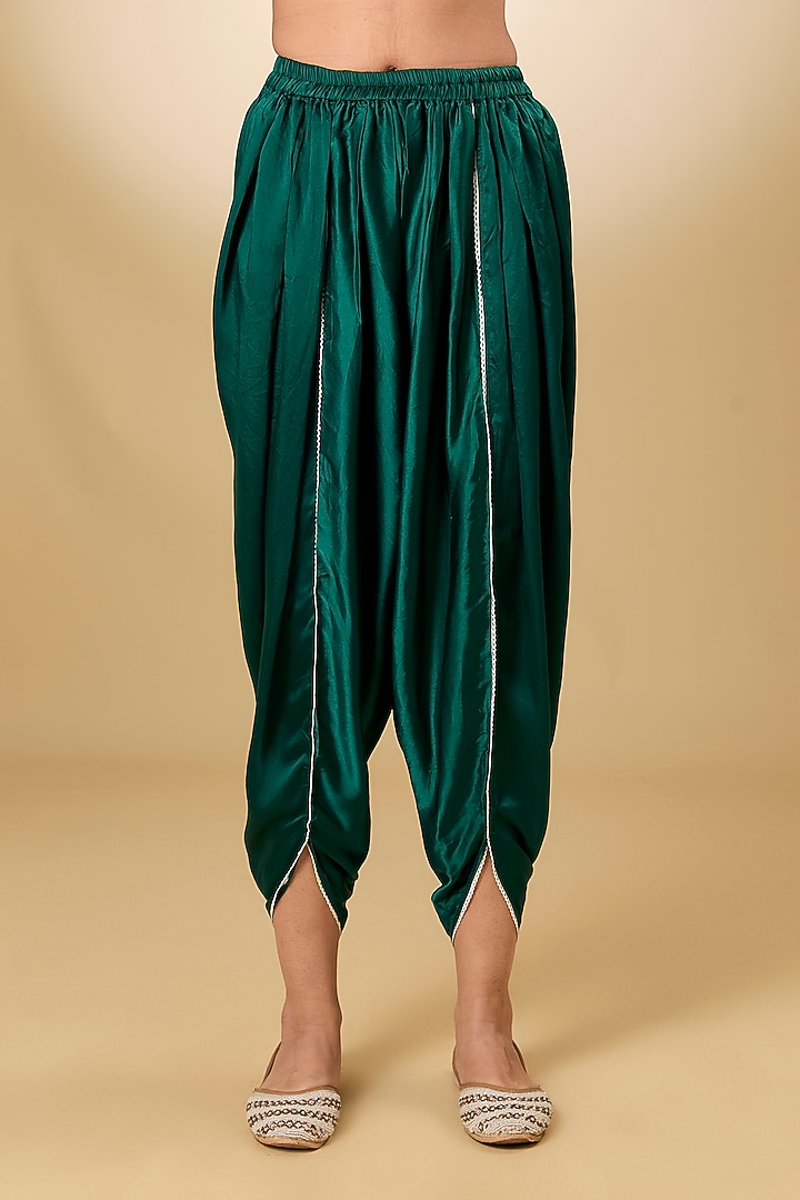 Green Pure Silk Chanderi Parsi Gara Embroidered Kurta Set by Sheetal Batra at Pernia's Pop Up Shop