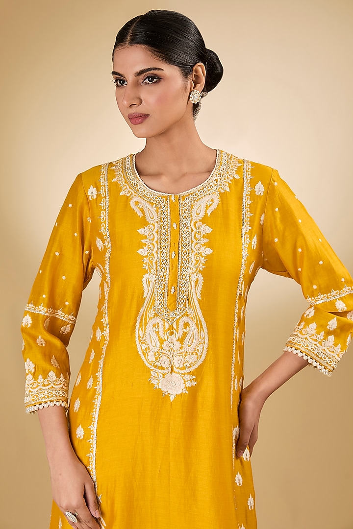 Yellow Pure Silk Chanderi Parsi Gara Embroidered Kurta Set by Sheetal Batra at Pernia's Pop Up Shop