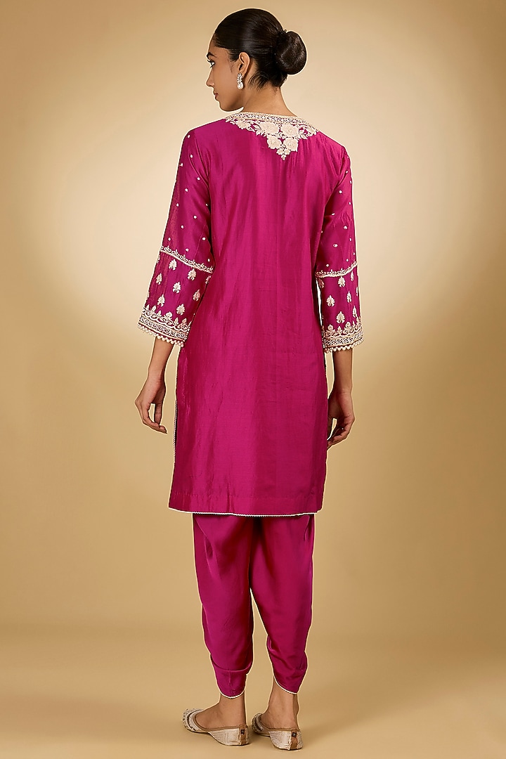 Pink Pure Silk Chanderi Parsi Gara Embroidered Kurta Set by Sheetal Batra at Pernia's Pop Up Shop