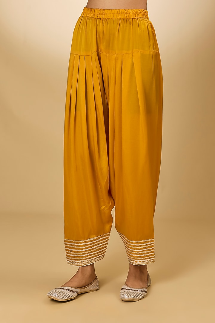 Yellow Pure Silk Chanderi Parsi Gara Embroidered A-Line Kurta Set by Sheetal Batra at Pernia's Pop Up Shop