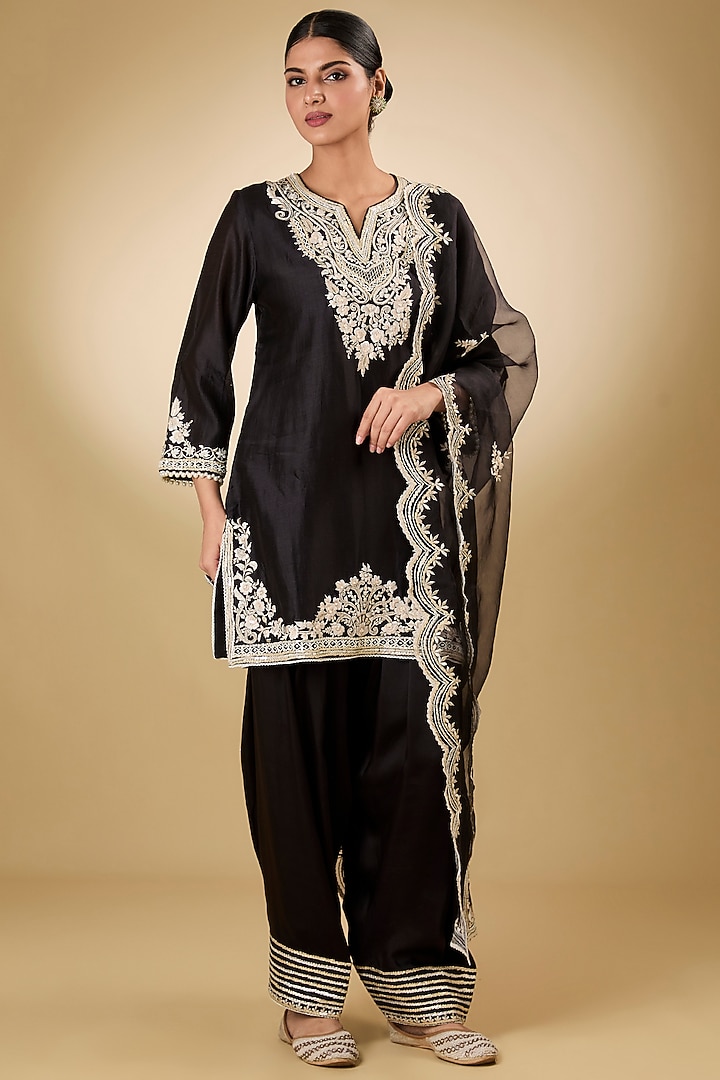 Black Pure Silk Chanderi Parsi Gara Embroidered A-Line Kurta Set by Sheetal Batra at Pernia's Pop Up Shop