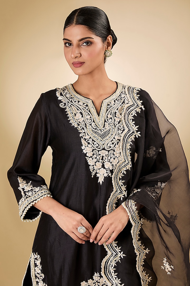 Black Pure Silk Chanderi Parsi Gara Embroidered A-Line Kurta Set by Sheetal Batra at Pernia's Pop Up Shop