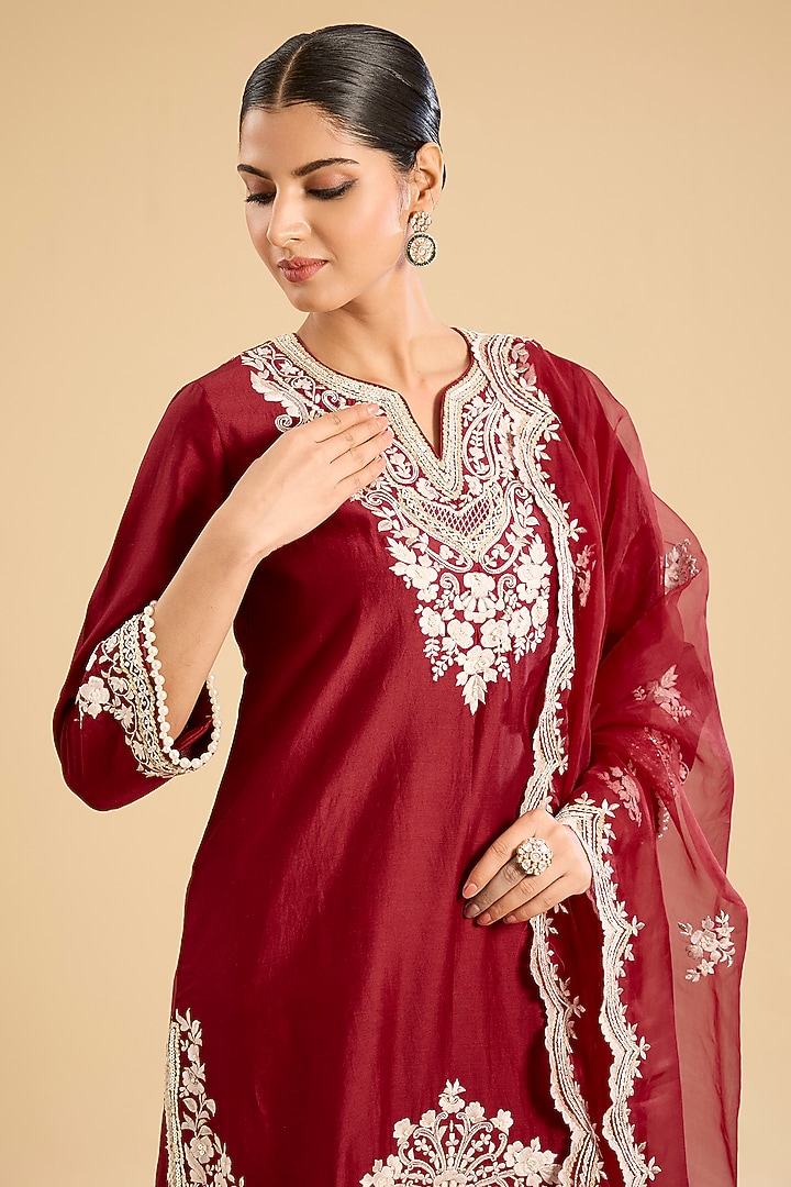 Deep Red Silk Chanderi Pearl Embroidered A-Line Kurta Set by Sheetal Batra at Pernia's Pop Up Shop