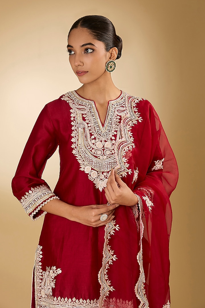 Red Pure Silk Chanderi Parsi Gara Embroidered A-Line Kurta Set by Sheetal Batra at Pernia's Pop Up Shop