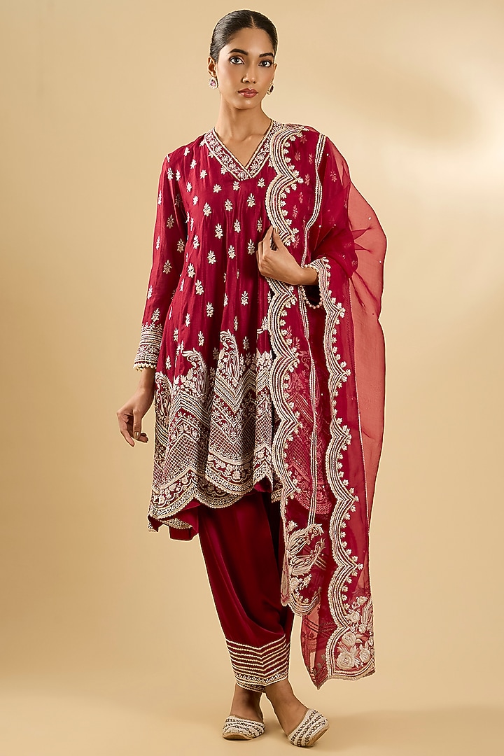 Deep Red Pure Silk Organza Gota Embellished Short Kalidar Wedding Anarkali Set by Sheetal Batra at Pernia's Pop Up Shop