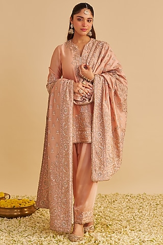 Off-Rose Silk Chanderi Dabka Embroidered A-Line Short Kurta Set by Sheetal Batra