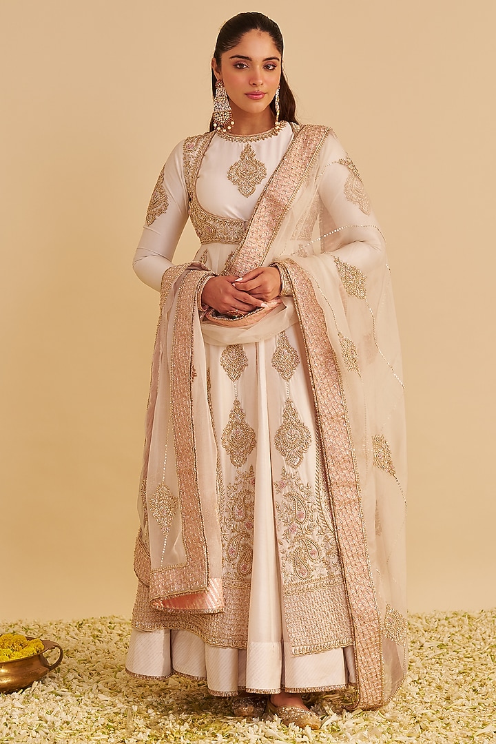 Daisy Ivory Silk Chanderi Zardosi Embroidered Bridal Anarkali Set by Sheetal Batra at Pernia's Pop Up Shop