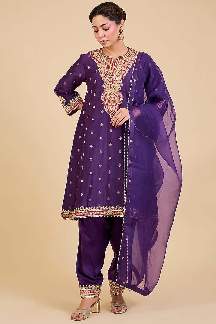 Deep Purple Silk Chanderi Banarasi Sequin Embroidered Kurta Set by Sheetal Batra at Pernia's Pop Up Shop