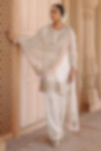Daisy Ivory Pure Silk Chanderi Zardosi Embroidered Short Kurta Set by Sheetal Batra at Pernia's Pop Up Shop