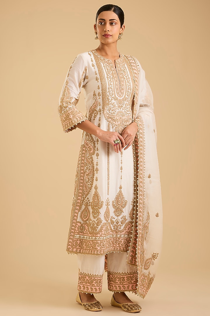 Daisy Ivory Pure Silk Chanderi Dabka Embroidered Kurta Set by Sheetal Batra at Pernia's Pop Up Shop