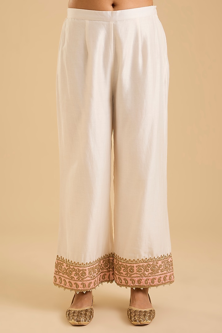 Daisy Ivory Pure Silk Chanderi Dabka Embroidered Kurta Set by Sheetal Batra at Pernia's Pop Up Shop