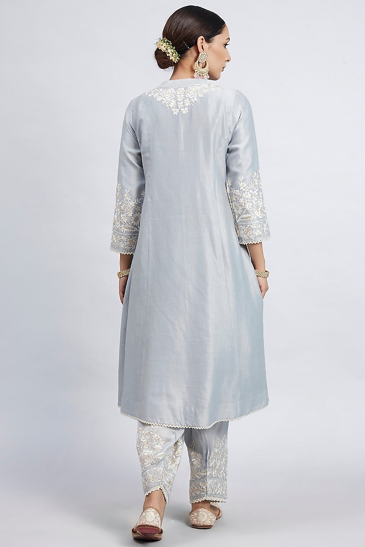 Teal Blue Princess-Cut Embroidered Kurta Set by Sheetal Batra at Pernia's Pop Up Shop