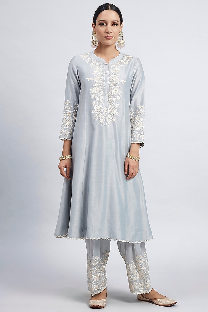 Teal Blue Princess-Cut Embroidered Kurta Set by Sheetal Batra at Pernia's Pop Up Shop