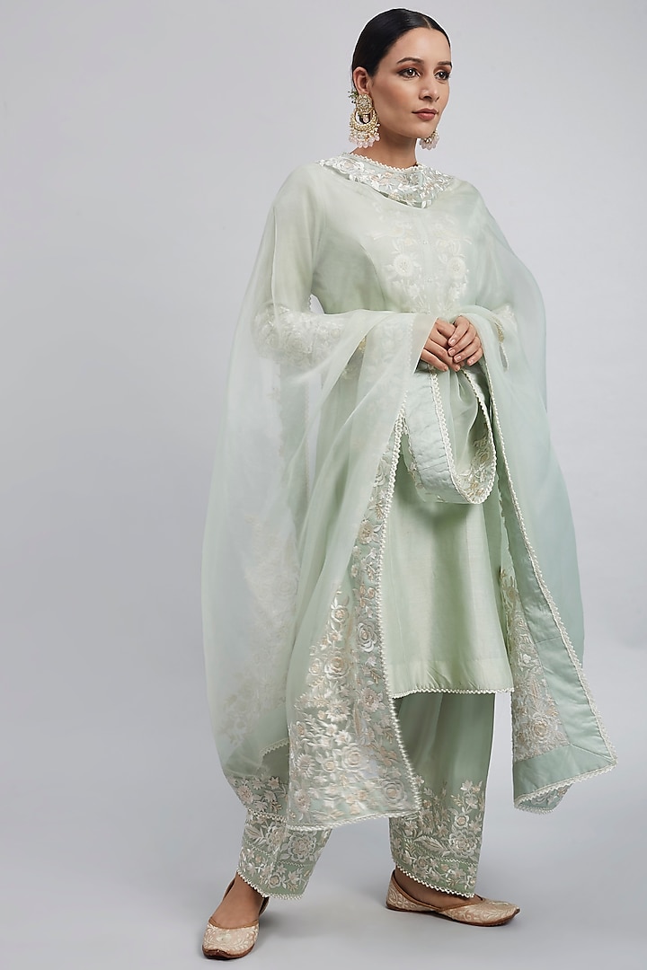 Mint Green Princess-Cut Embroidered Kurta Set by Sheetal Batra