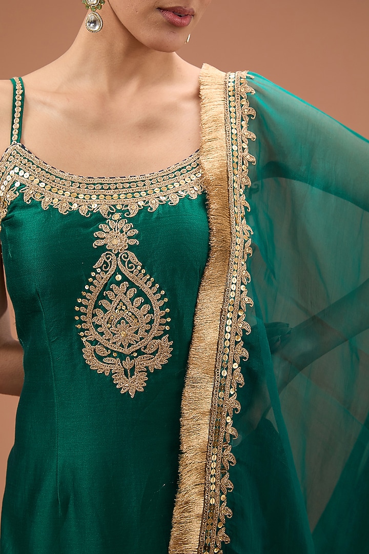 Green Georgette Gharara Set by Sheetal Batra at Pernia's Pop Up Shop