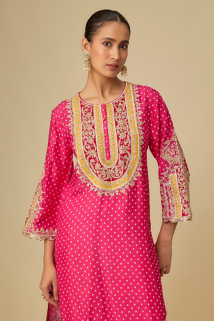 Pink Upada Silk Kashmiri Tilla Embroidered Kurta Set by Sheetal Batra at Pernia's Pop Up Shop