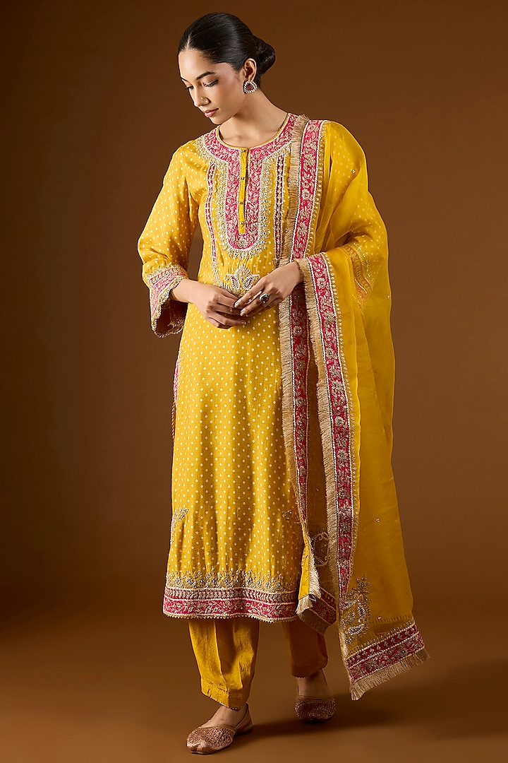Yellow Upada Silk Kashmiri Tilla Embroidered Kurta Set by Sheetal Batra at Pernia's Pop Up Shop