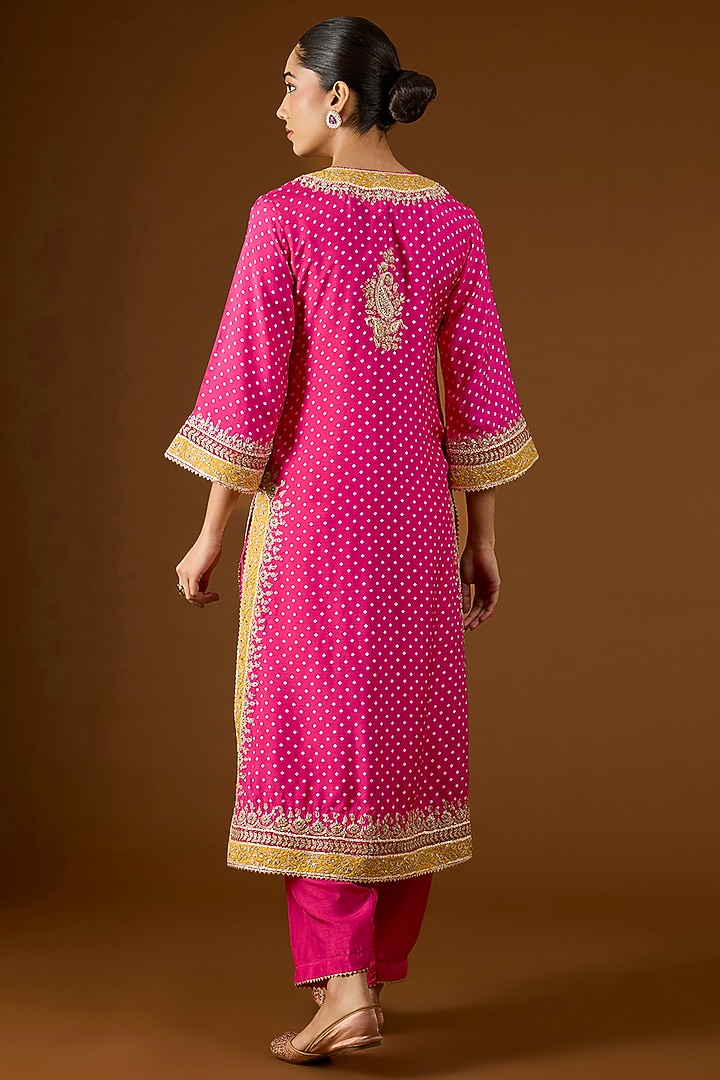 Pink Upada Silk Kashmiri Tilla Embroidered Kurta Set by Sheetal Batra at Pernia's Pop Up Shop