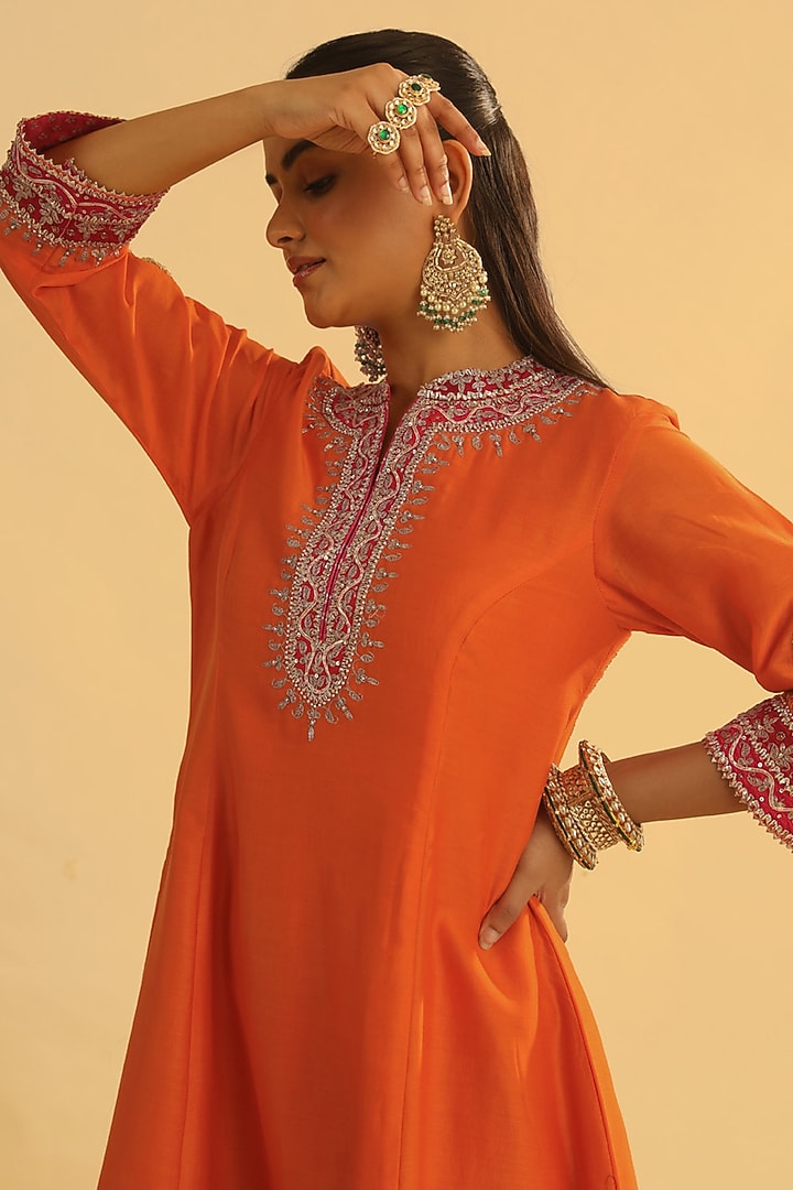 Orange Silk Chanderi Kashmiri Tilla Embroidered A-Line Kurta Set by Sheetal Batra at Pernia's Pop Up Shop