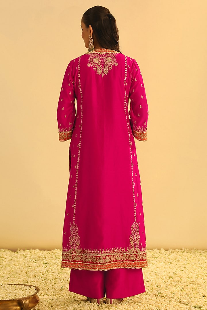Hot Pink Silk Chanderi Kashmiri Tilla Embroidered Kurta Set by Sheetal Batra at Pernia's Pop Up Shop