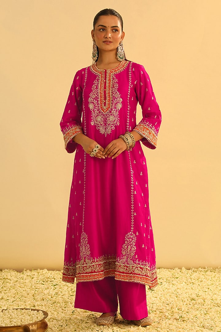 Hot Pink Silk Chanderi Kashmiri Tilla Embroidered Kurta Set by Sheetal Batra at Pernia's Pop Up Shop