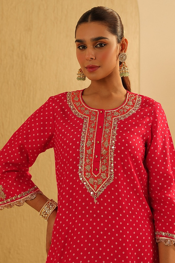 Red Upada Silk Pearl Embellished Bandhej Kurta Set by Sheetal Batra at Pernia's Pop Up Shop