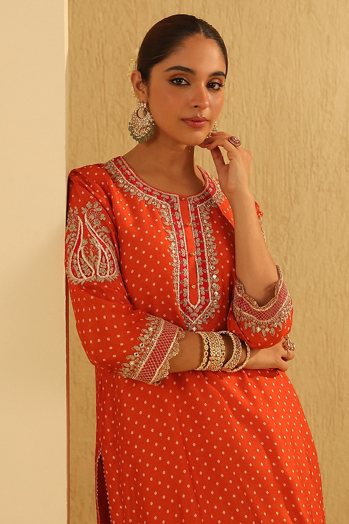 Orange Upada Silk Kashmiri Tilla Embroidered Bandhej Wedding Sharara Set by Sheetal Batra at Pernia's Pop Up Shop