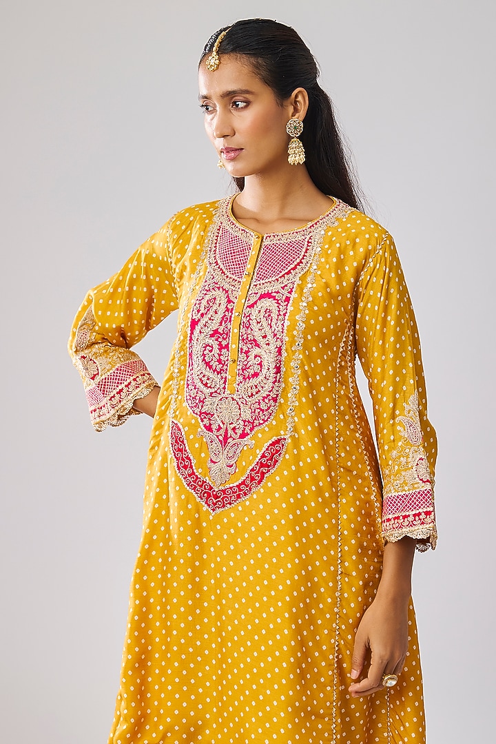 Yellow Upada Silk Kashmiri Tilla Embroidered Kurta Set by Sheetal Batra at Pernia's Pop Up Shop