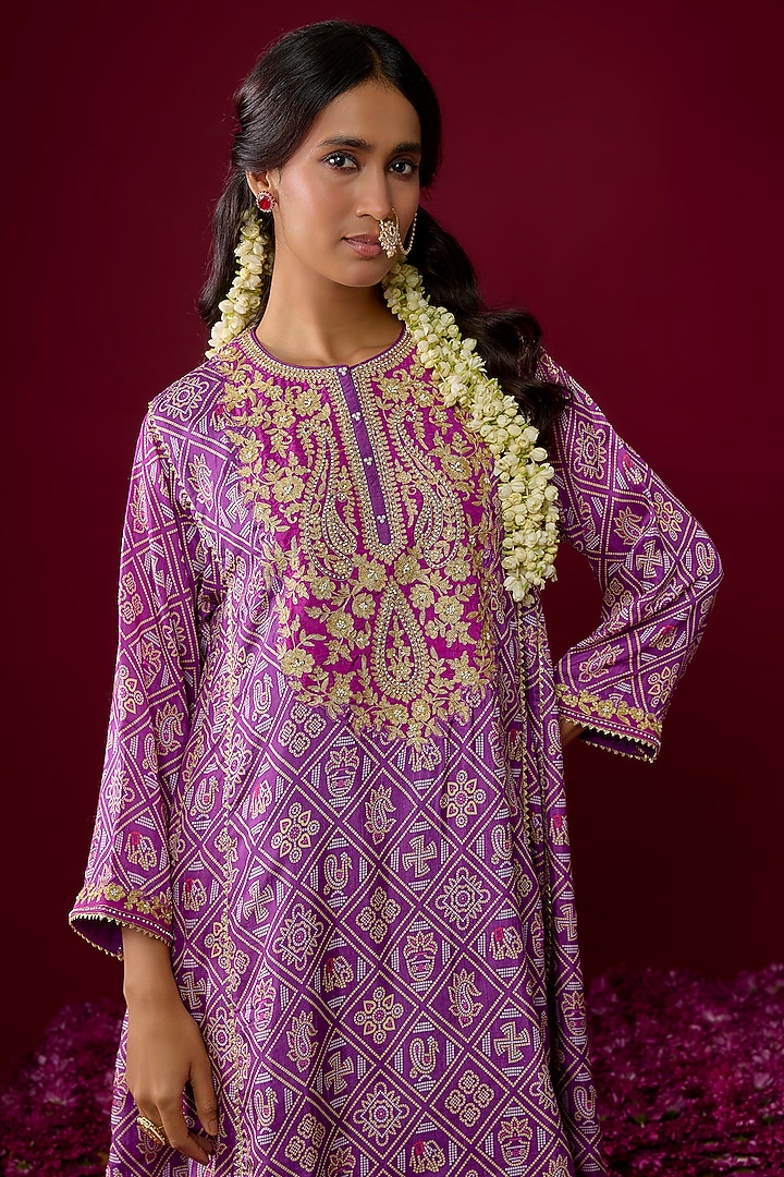 Purple Upada Silk Tilla Embroidered Kurta Set by Sheetal Batra at Pernia's Pop Up Shop