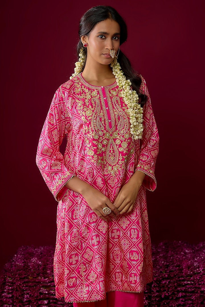 Hot Pink Upada Silk Tilla Embroidered Kurta Set by Sheetal Batra at Pernia's Pop Up Shop