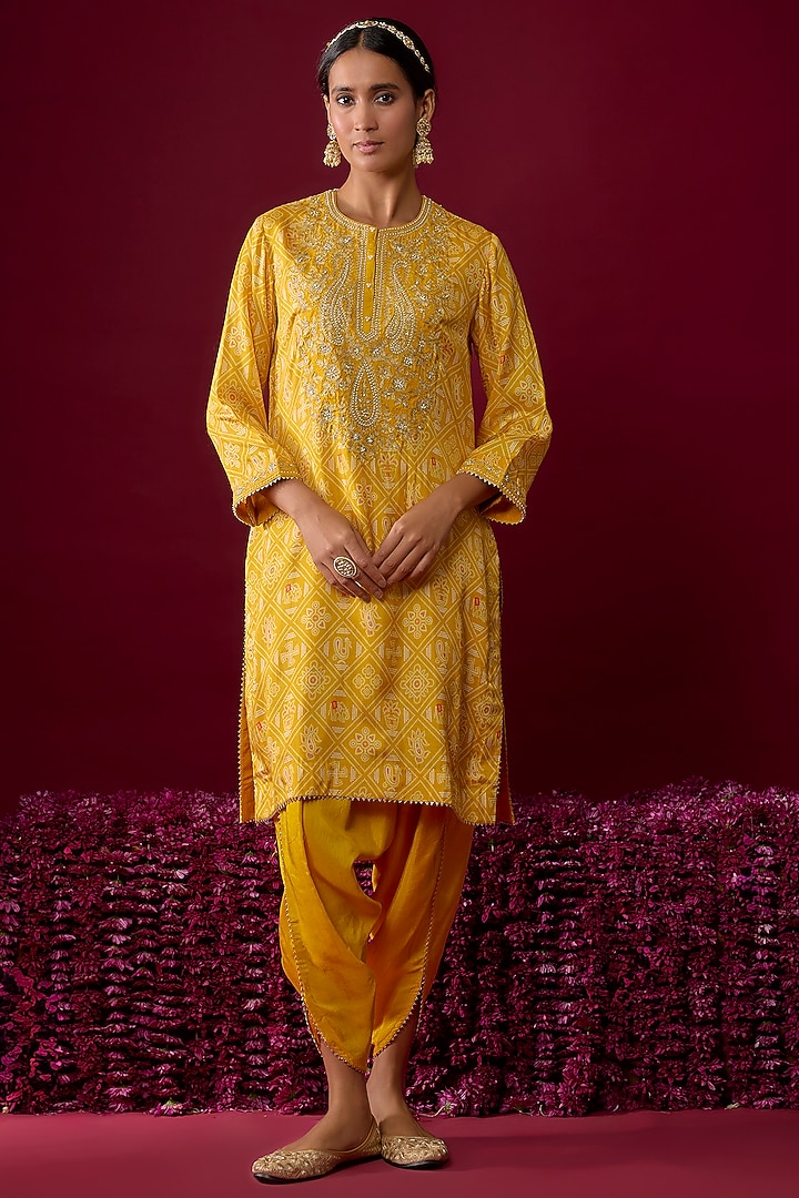 Mustard Yellow Upada Silk Tilla Embroidered Kurta Set by Sheetal Batra at Pernia's Pop Up Shop