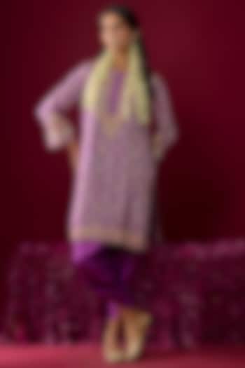 Purple Upada Silk Tilla Embroidered Kurta Set by Sheetal Batra at Pernia's Pop Up Shop