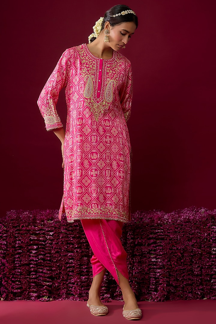 Hot Pink Upada Silk Tilla Embroidered Kurta Set by Sheetal Batra at Pernia's Pop Up Shop