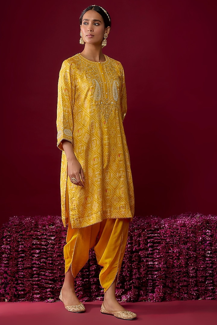 Mustard Yellow Upada Silk Tilla Embroidered Kurta Set by Sheetal Batra at Pernia's Pop Up Shop
