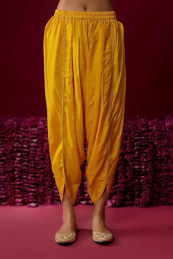 Mustard Yellow Upada Silk Tilla Embroidered Kurta Set by Sheetal Batra at Pernia's Pop Up Shop