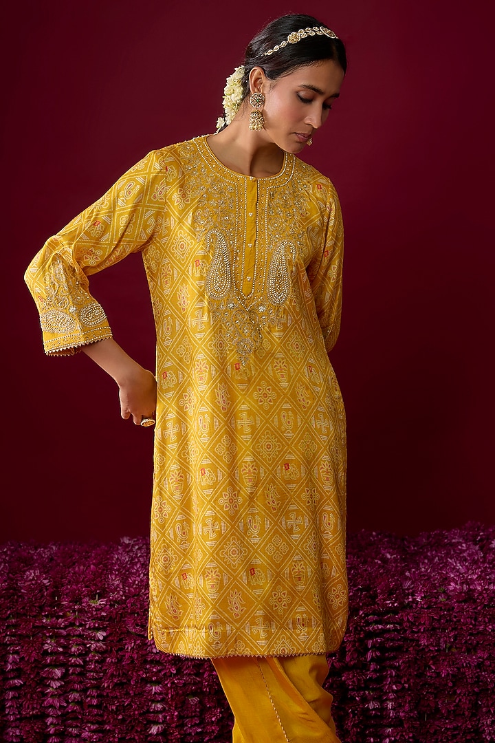 Mustard Yellow Upada Silk Tilla Embroidered Kurta Set by Sheetal Batra at Pernia's Pop Up Shop
