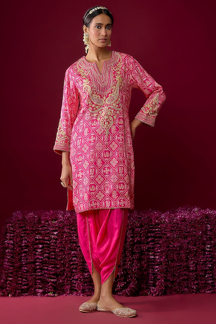 Hot Pink Upada Silk Aari Tilla Embroidered Kurta Set by Sheetal Batra at Pernia's Pop Up Shop