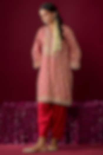 Deep Red Upada Silk Aari Tilla Embroidered Kurta Set by Sheetal Batra at Pernia's Pop Up Shop