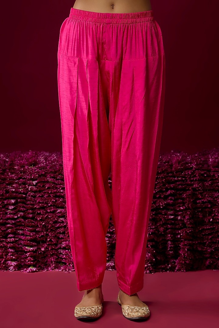 Hot Pink Upada Silk Aari Tilla Embroidered Kurta Set by Sheetal Batra at Pernia's Pop Up Shop