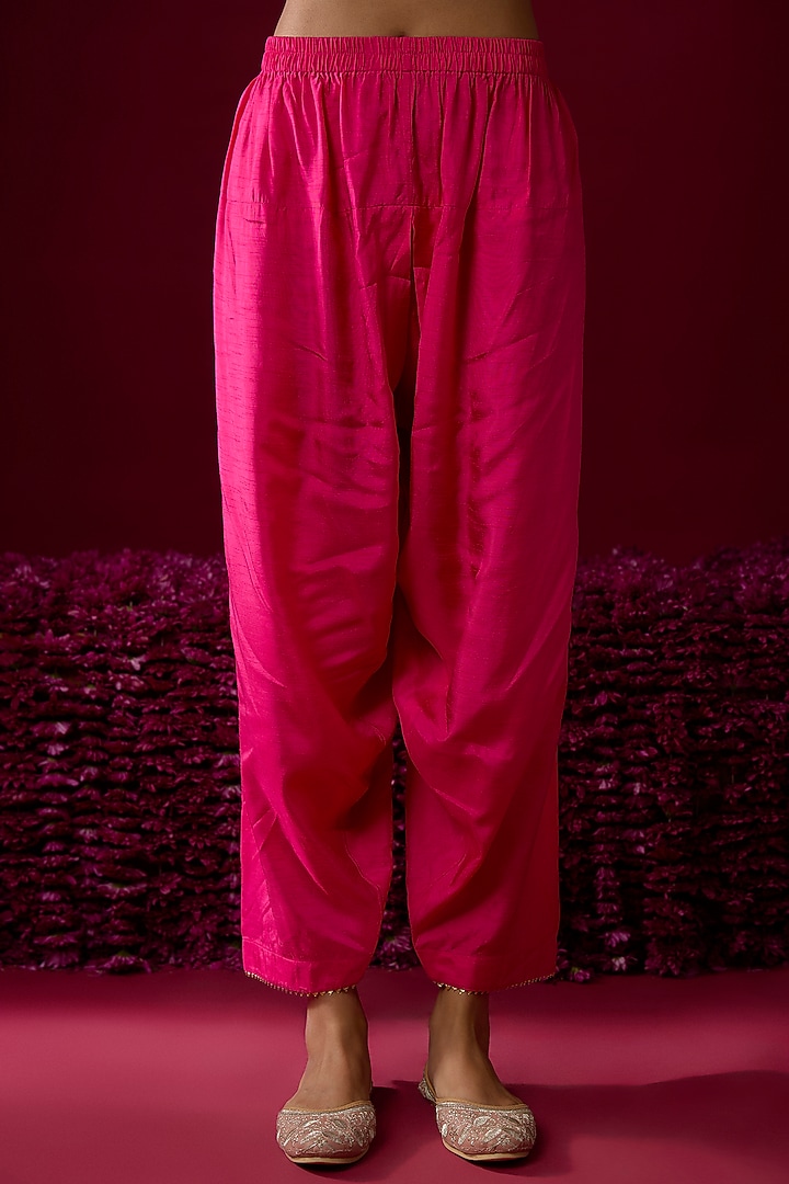Hot Pink Upada Silk Aari Embroidered Chauga Kurta Set by Sheetal Batra at Pernia's Pop Up Shop